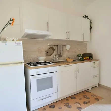 Caci Andromeda Apartment Gela